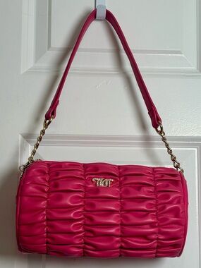 Juicy Couture Fuchsia Pink Ruched Scrunchy Barrel Shoulder Handbag w/ Gold Chain